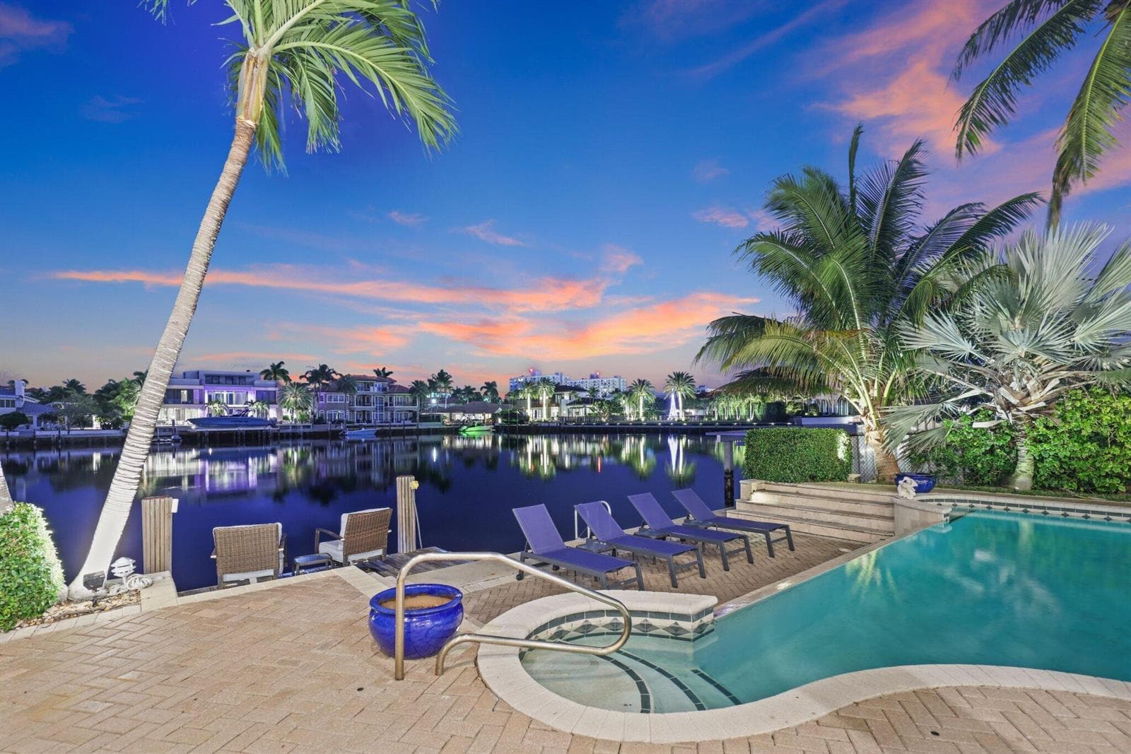 4317 Intracoastal Drive photo 10