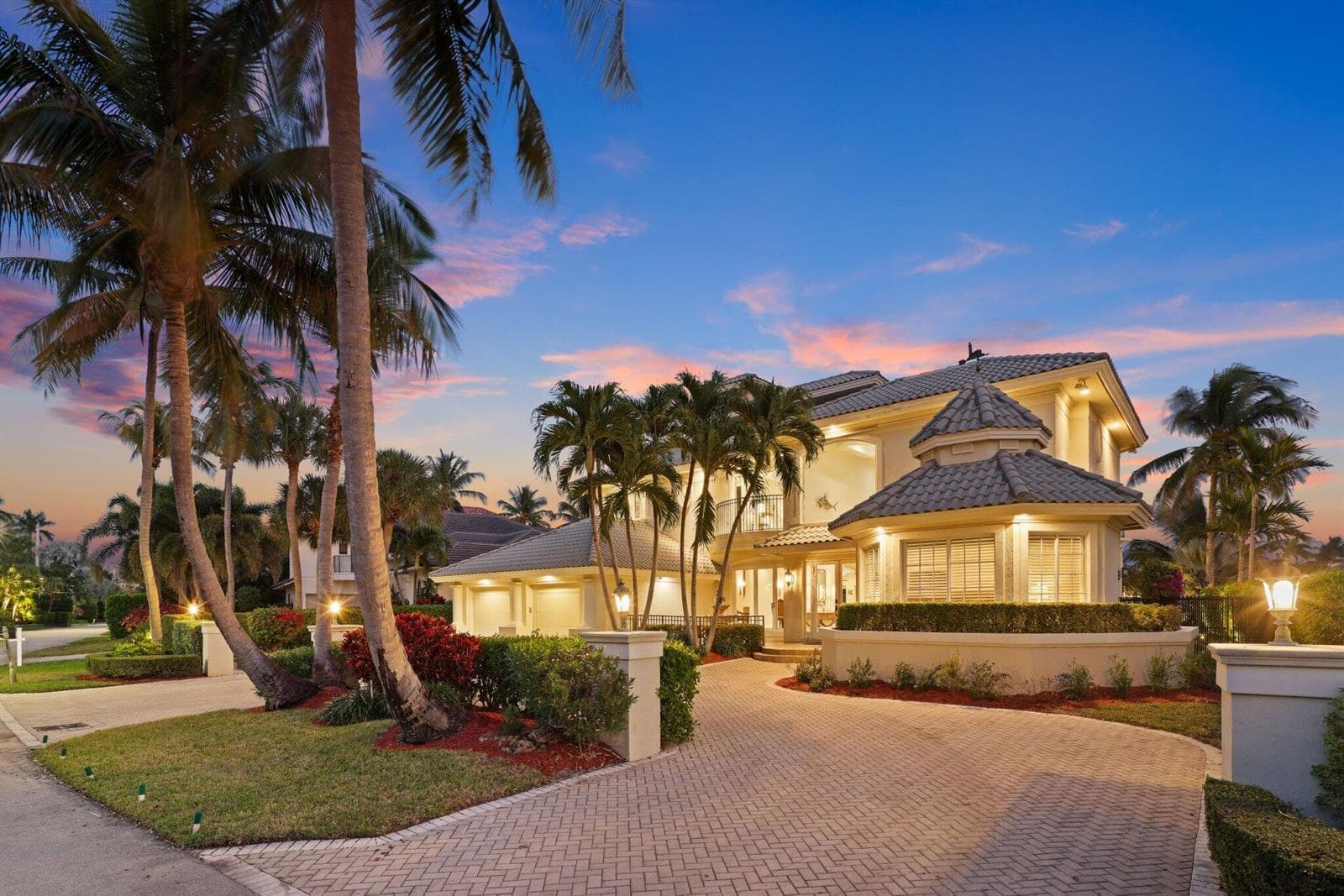 4317 Intracoastal Drive photo 4