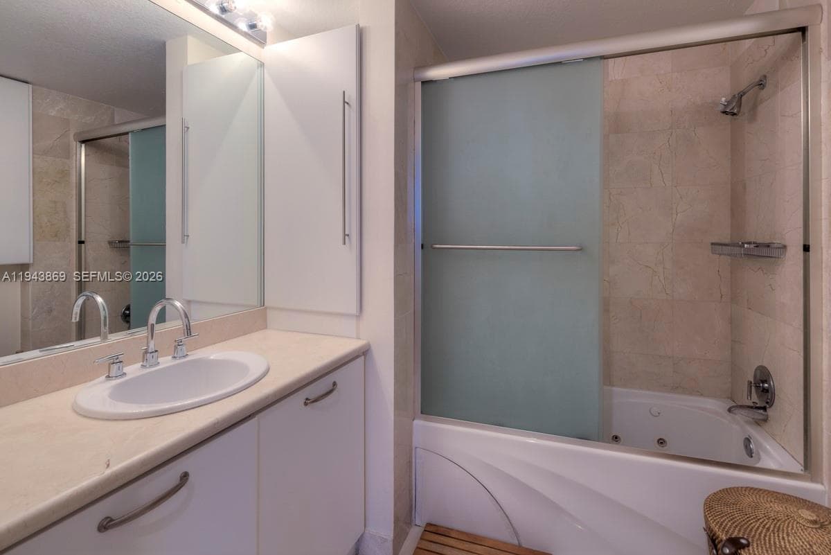 6515 Collins Ave 1804 photo 15