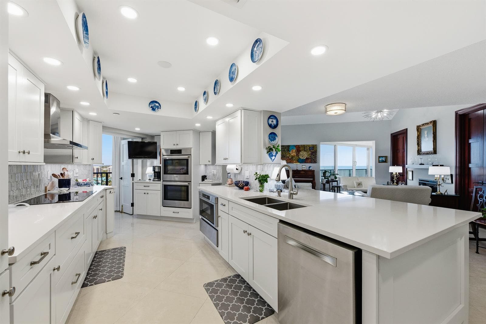 2400 S Ocean Drive 8100-b photo 2