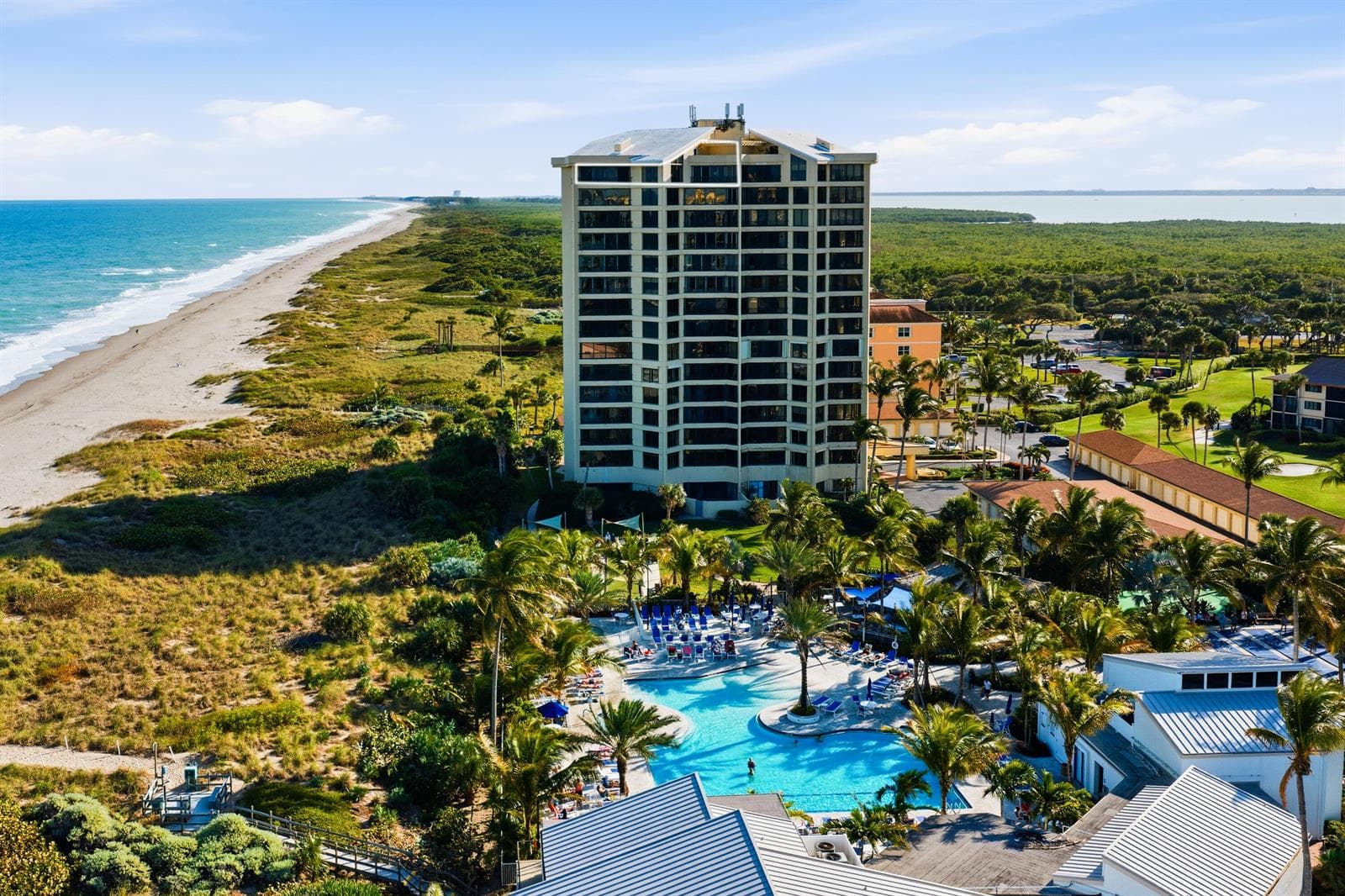2400 S Ocean Drive 8100-b photo 1