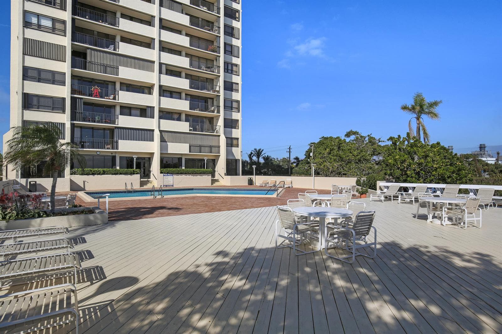 5600 N Flagler Drive 605 photo 23