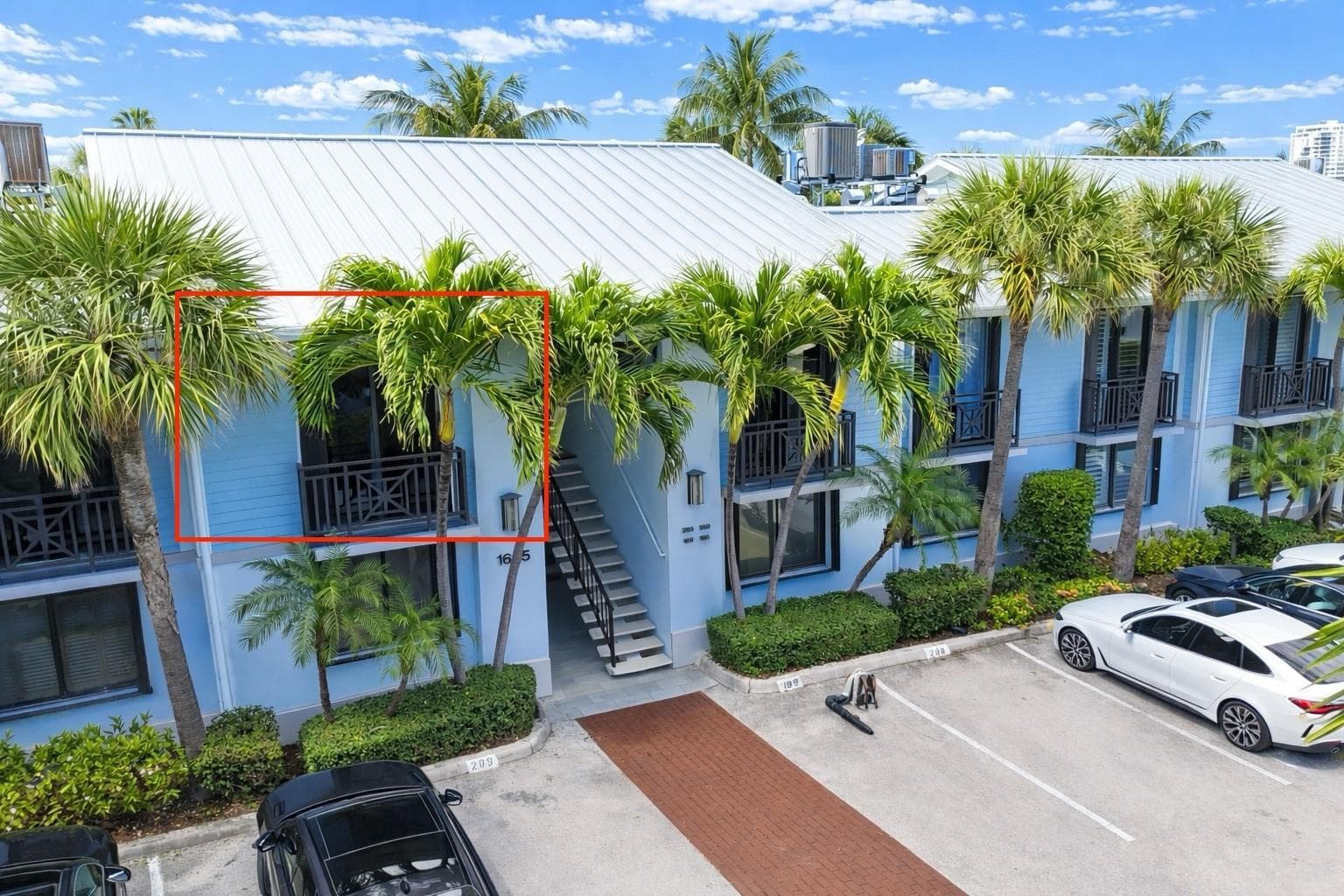1645 S Ocean Lane 289 photo 2