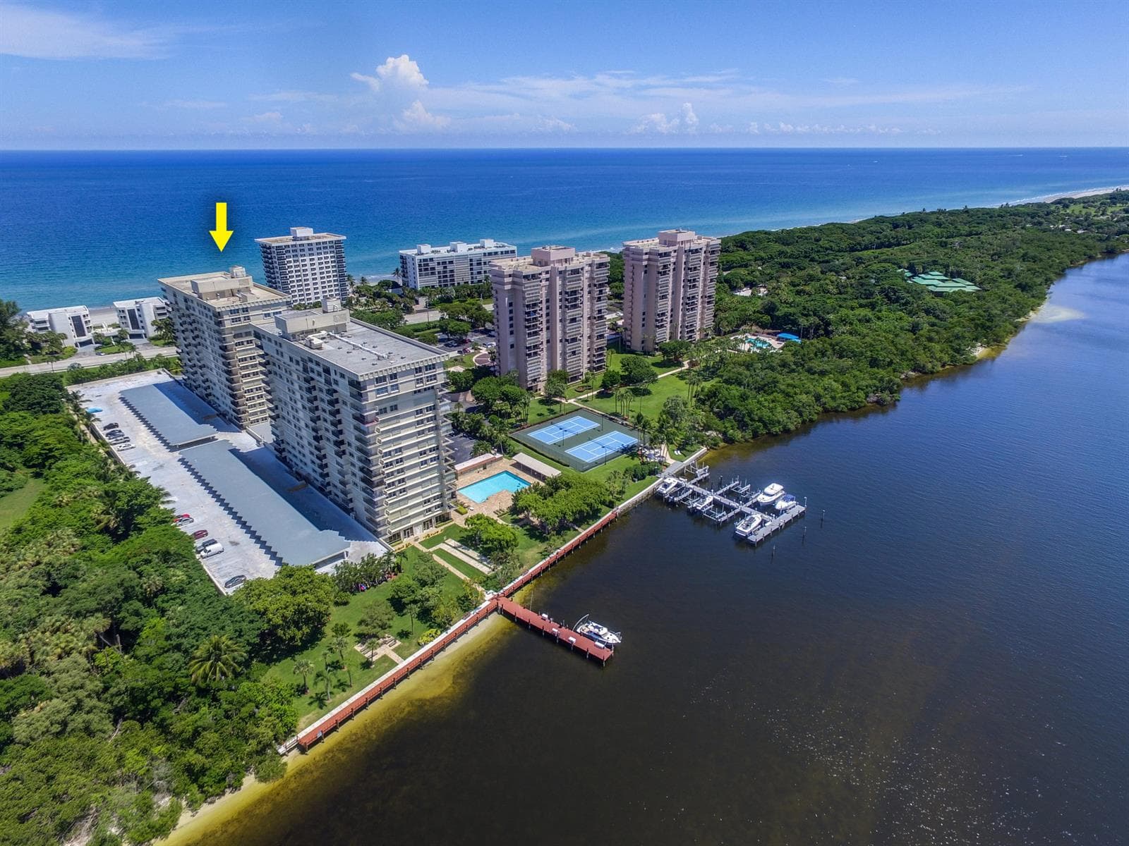 2121 N Ocean Boulevard 1204e photo 1