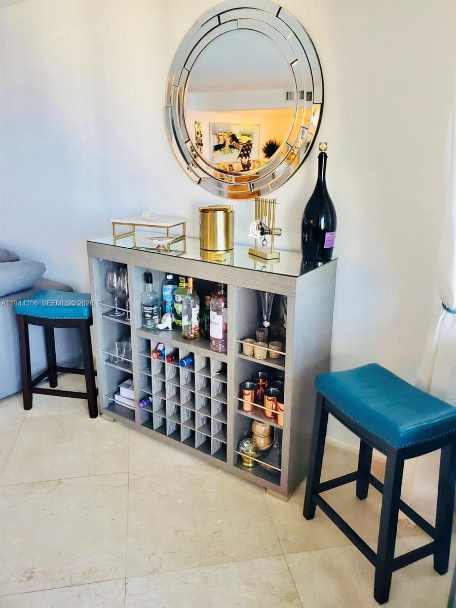1905 N Ocean Blvd 8E photo 5