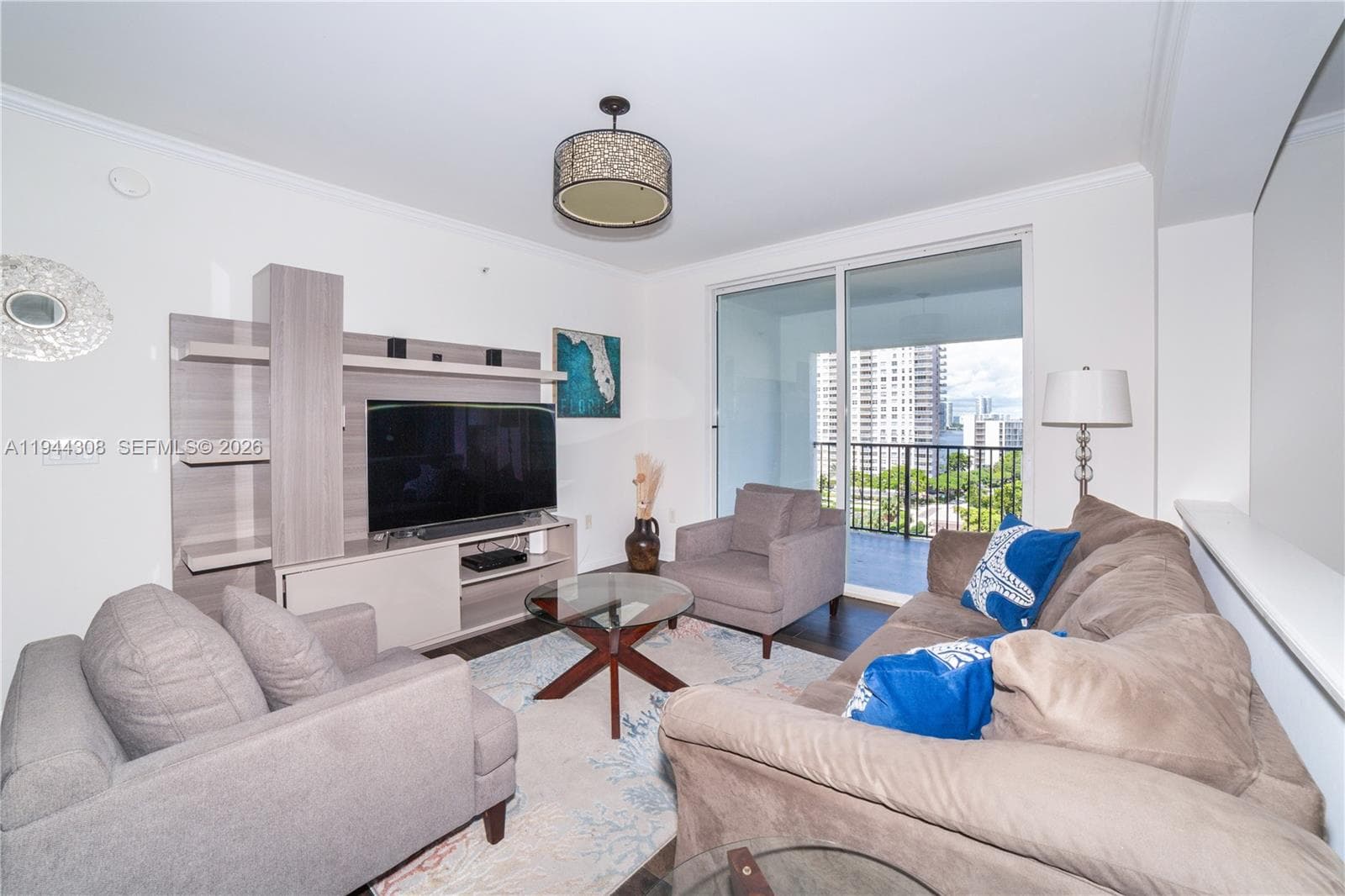 17150 Bay Rd 2914 photo 4