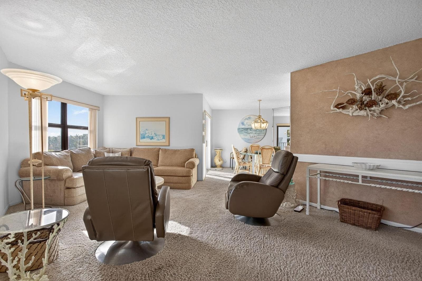 501 N Riverside Drive 301 photo 11