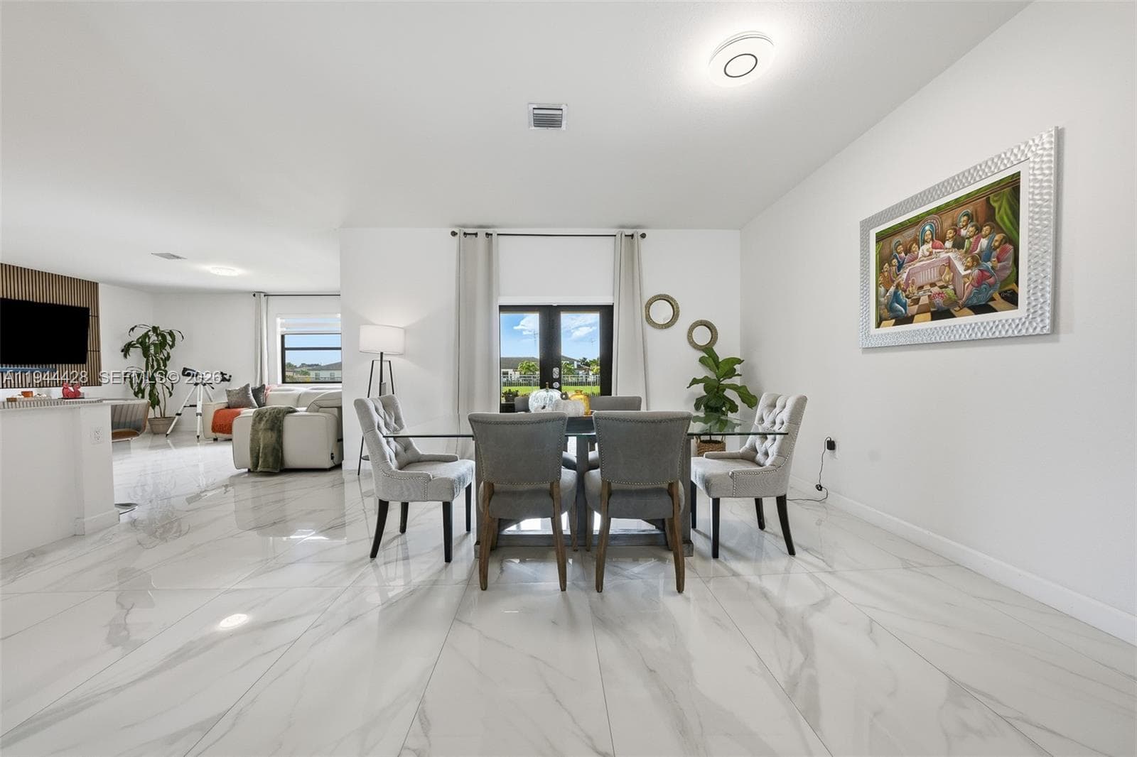 19080 SW 133RD CT photo 8