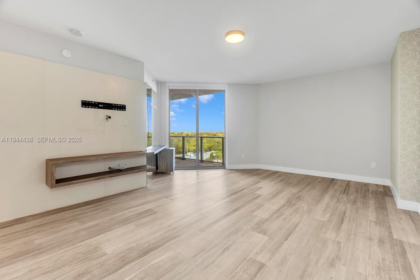 17301 Biscayne Blvd 1106 photo 20