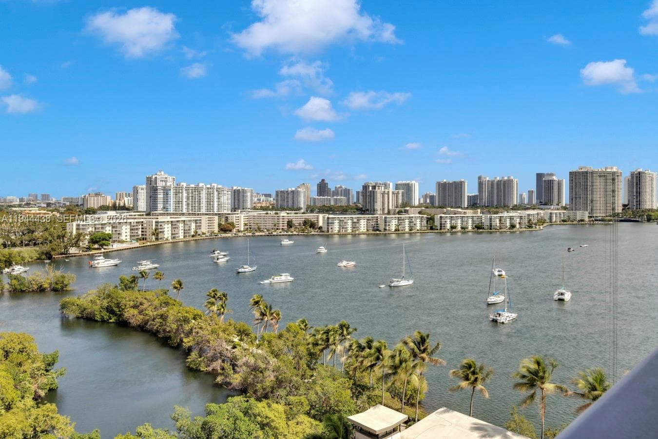 17301 Biscayne Blvd 1106 photo 14