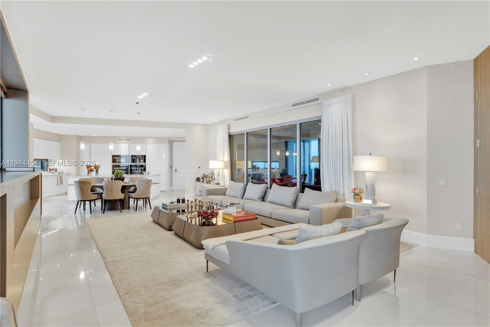 18555 Collins Ave 4601 photo 3