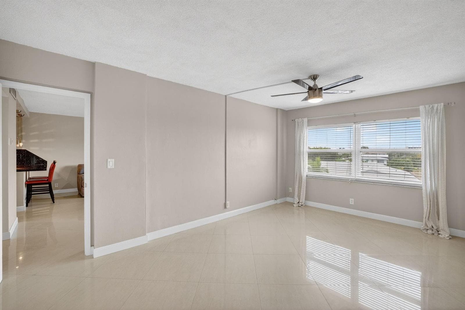 2900 NE 30th Street A4 photo 22