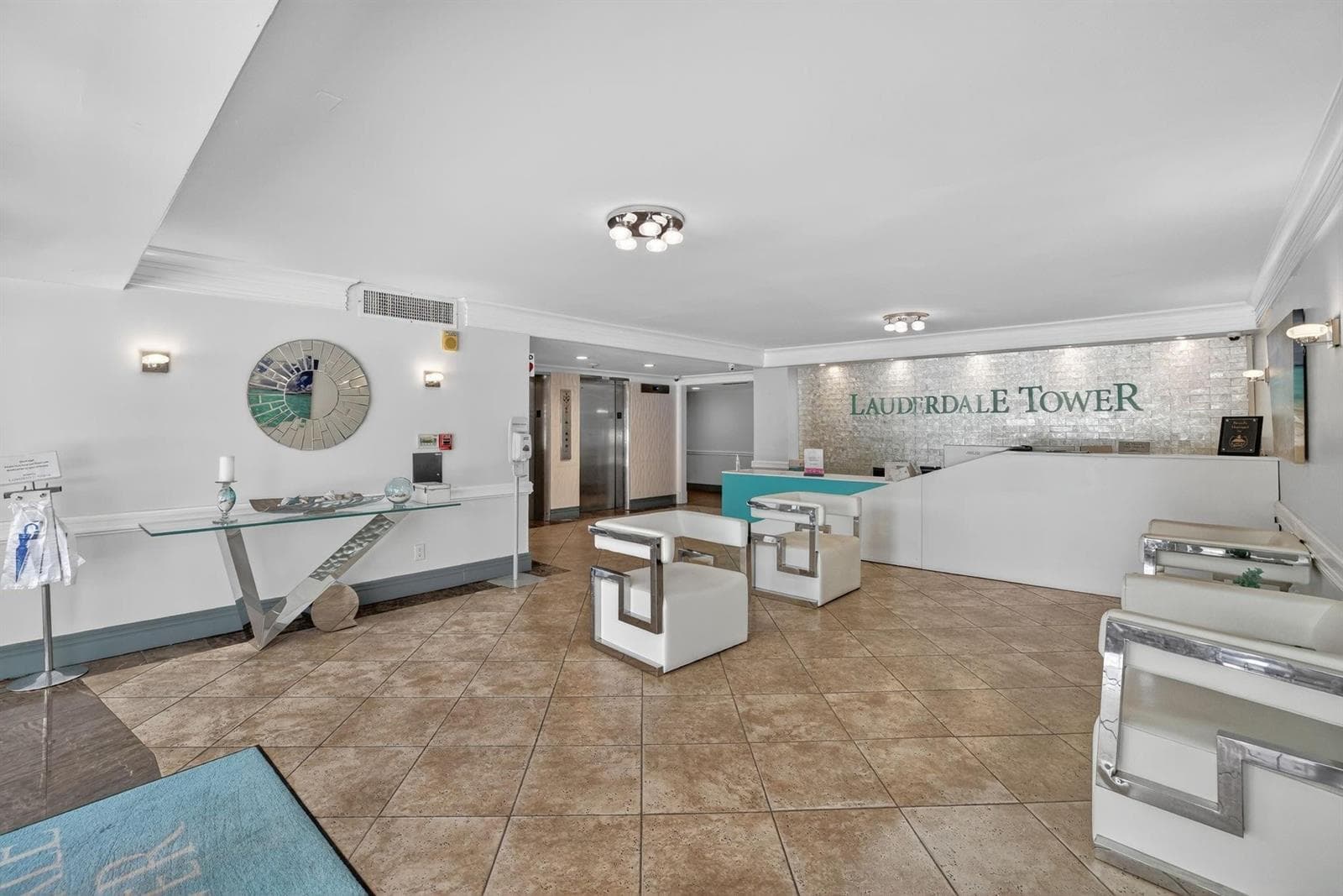 2900 NE 30th Street A4 photo 19