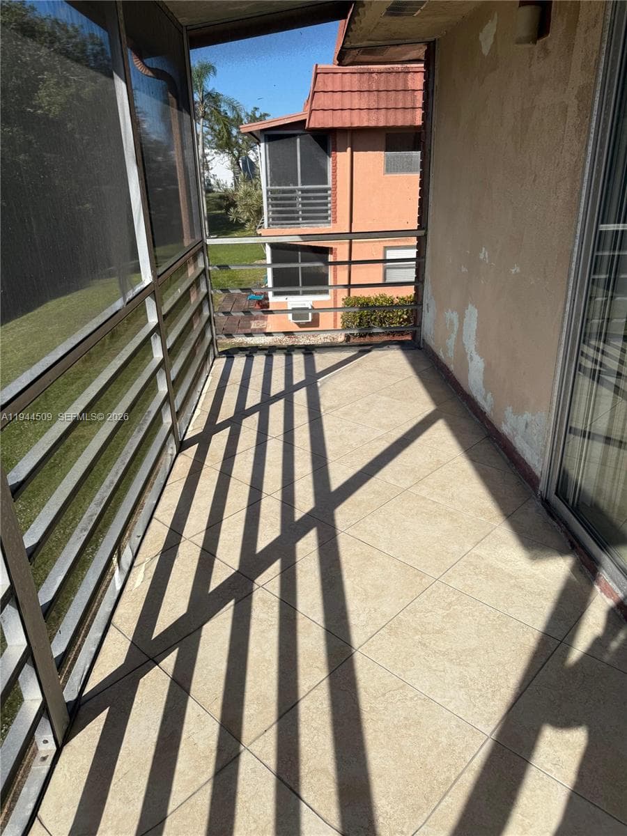 566 Saxony L 566 photo 23