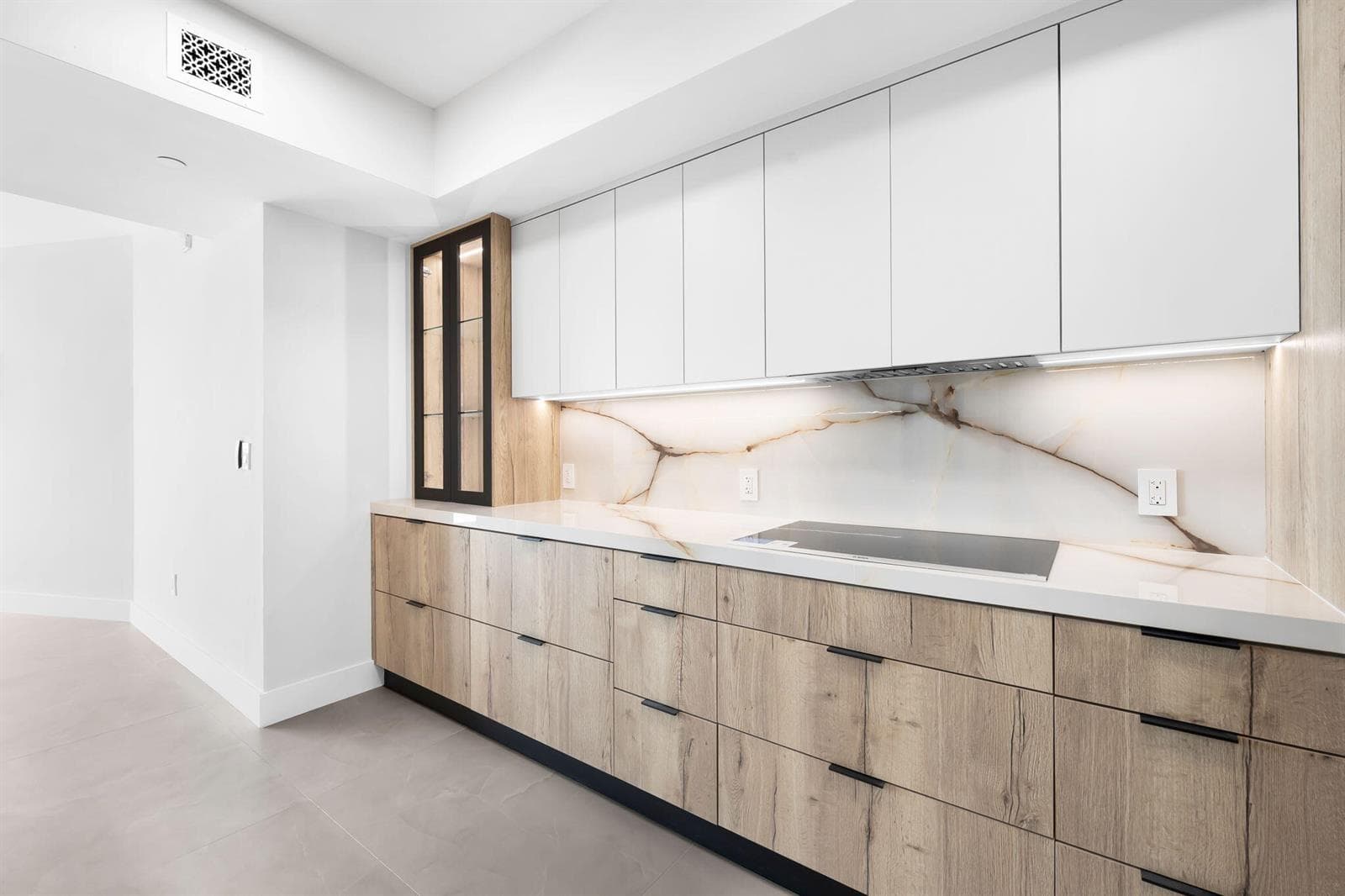 3101 S Ocean Drive 1807 photo 7