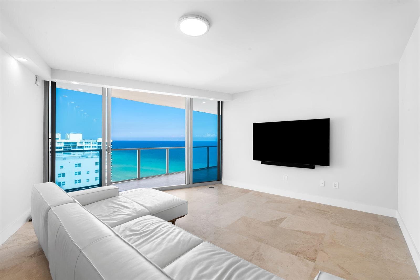 3101 S Ocean Drive 1807 photo 10