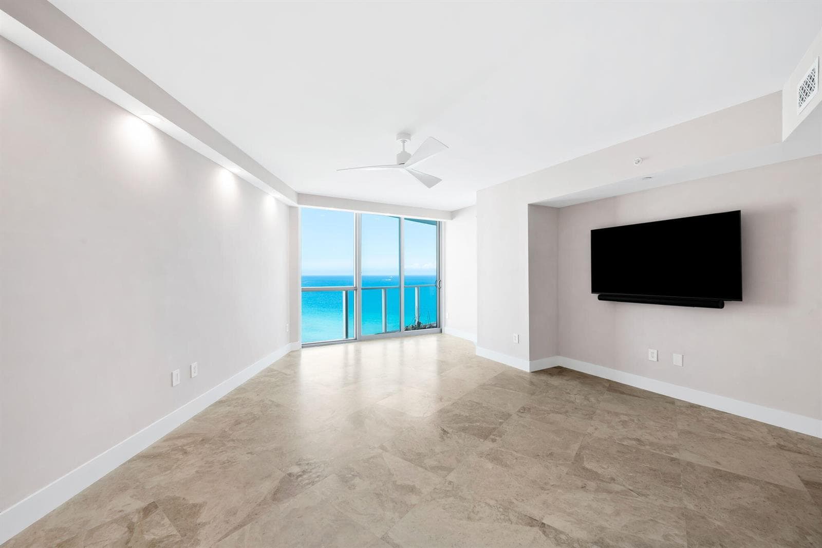 3101 S Ocean Drive 1807 photo 14