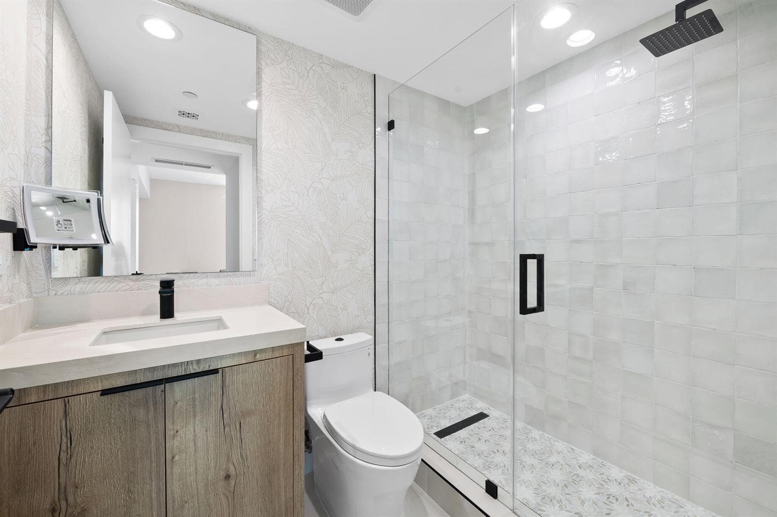 3101 S Ocean Drive 1807 photo 25