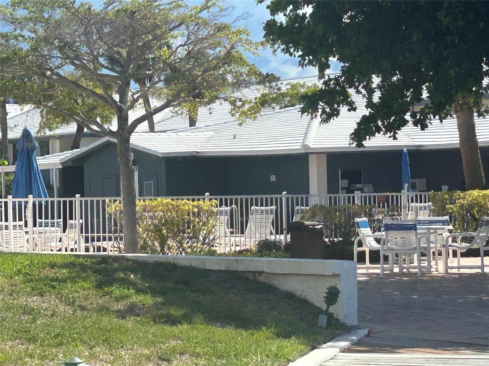 175 SE Saint Lucie Boulevard E134 photo 5