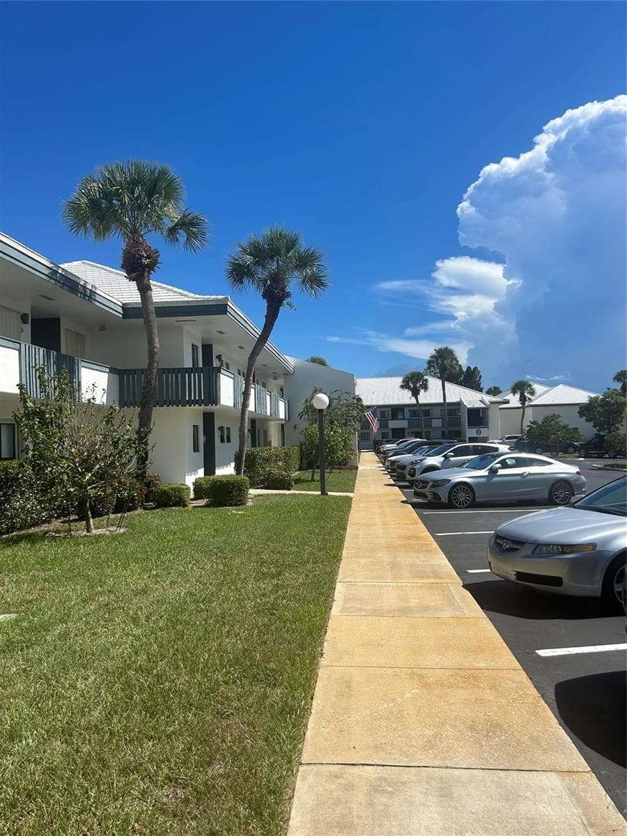 175 SE Saint Lucie Boulevard E134 photo 11