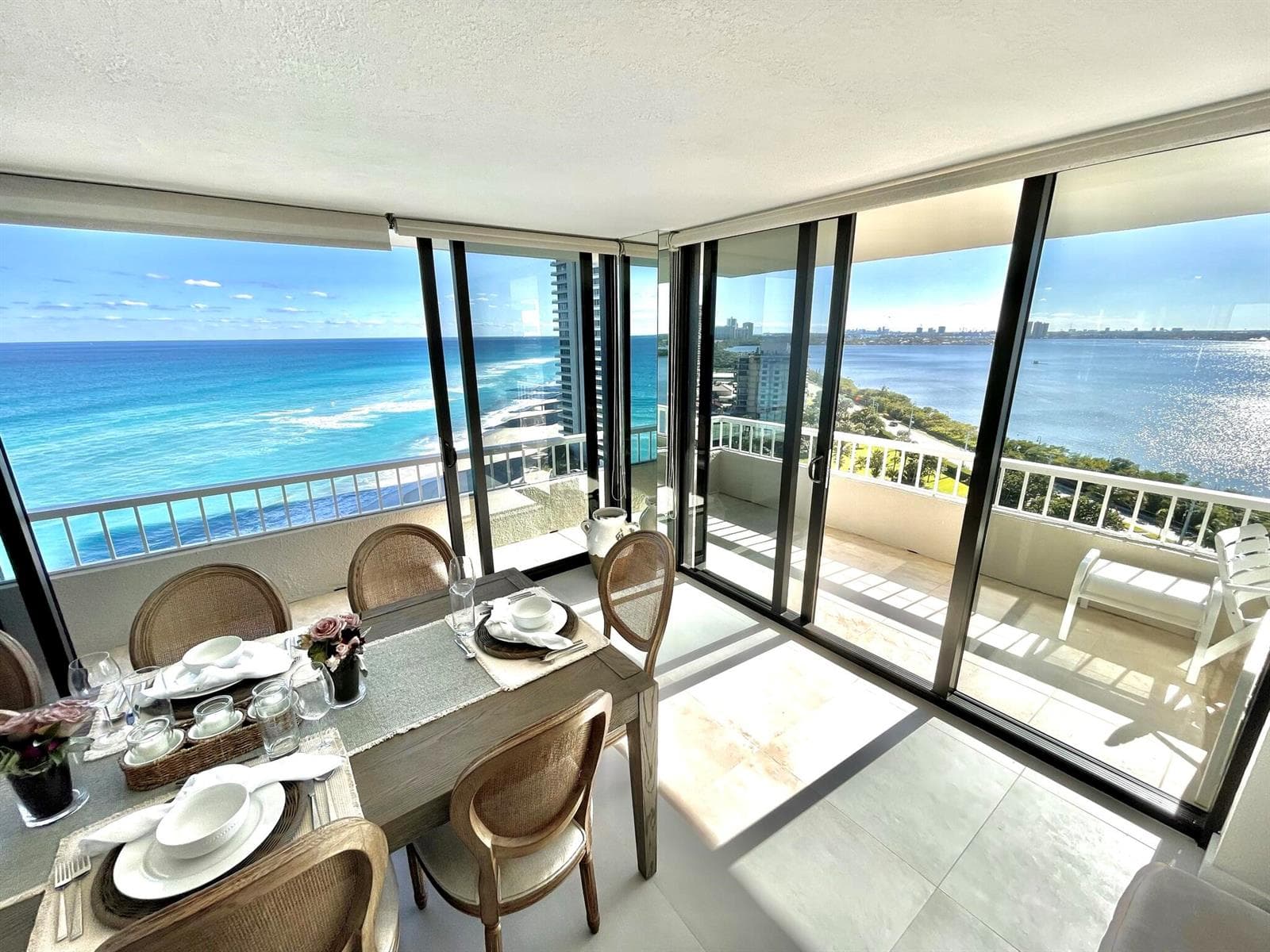 5540 N Ocean Drive 14b photo 3