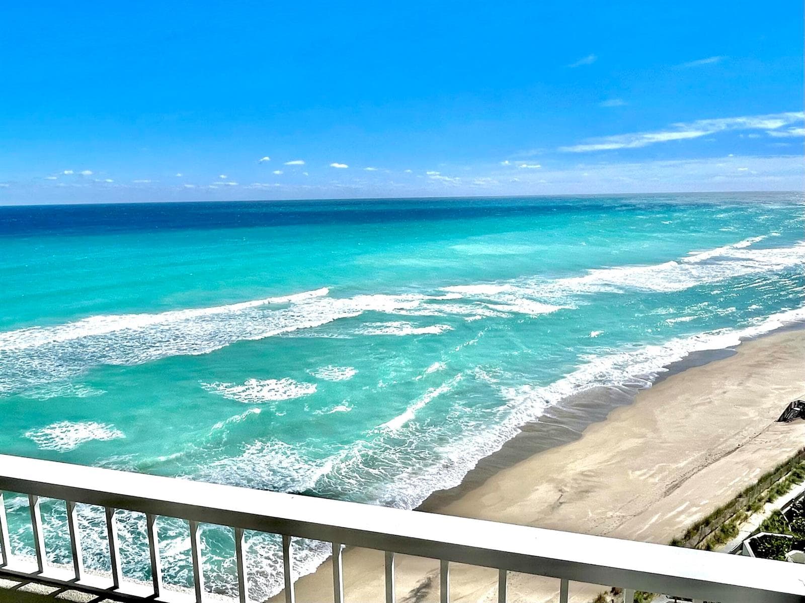 5540 N Ocean Drive 14b photo 8