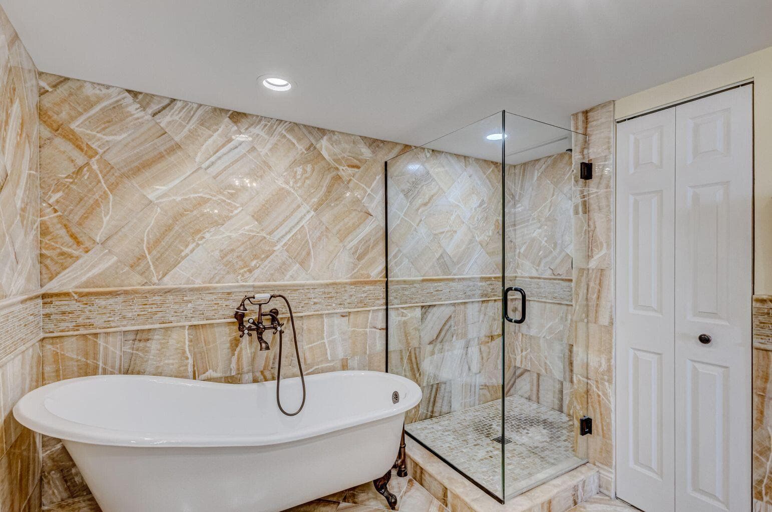 5280 N Ocean Drive 12- B photo 22