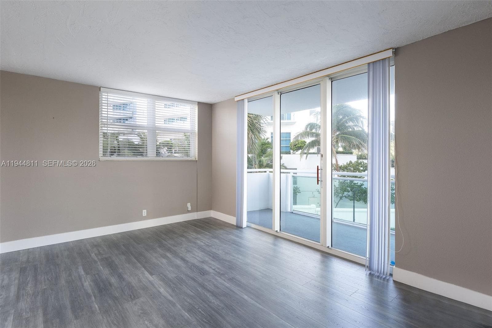 3001 S Ocean Dr 227 photo 9