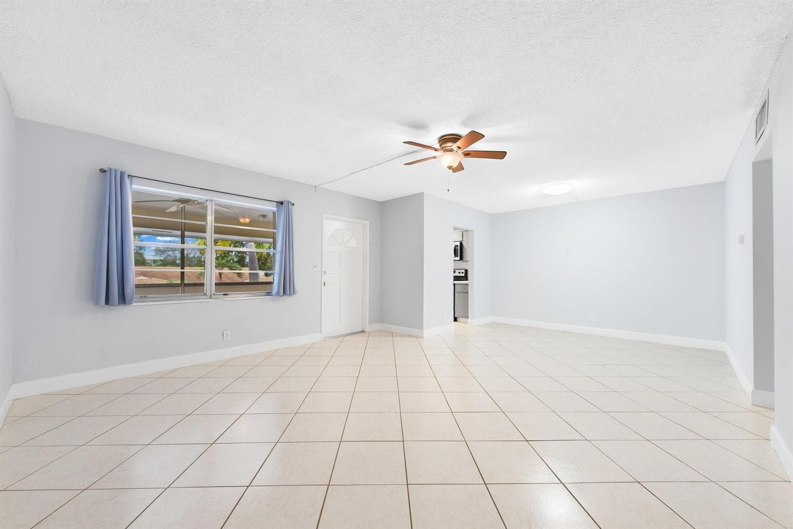 1340 NE 28th Avenue 232 photo 12