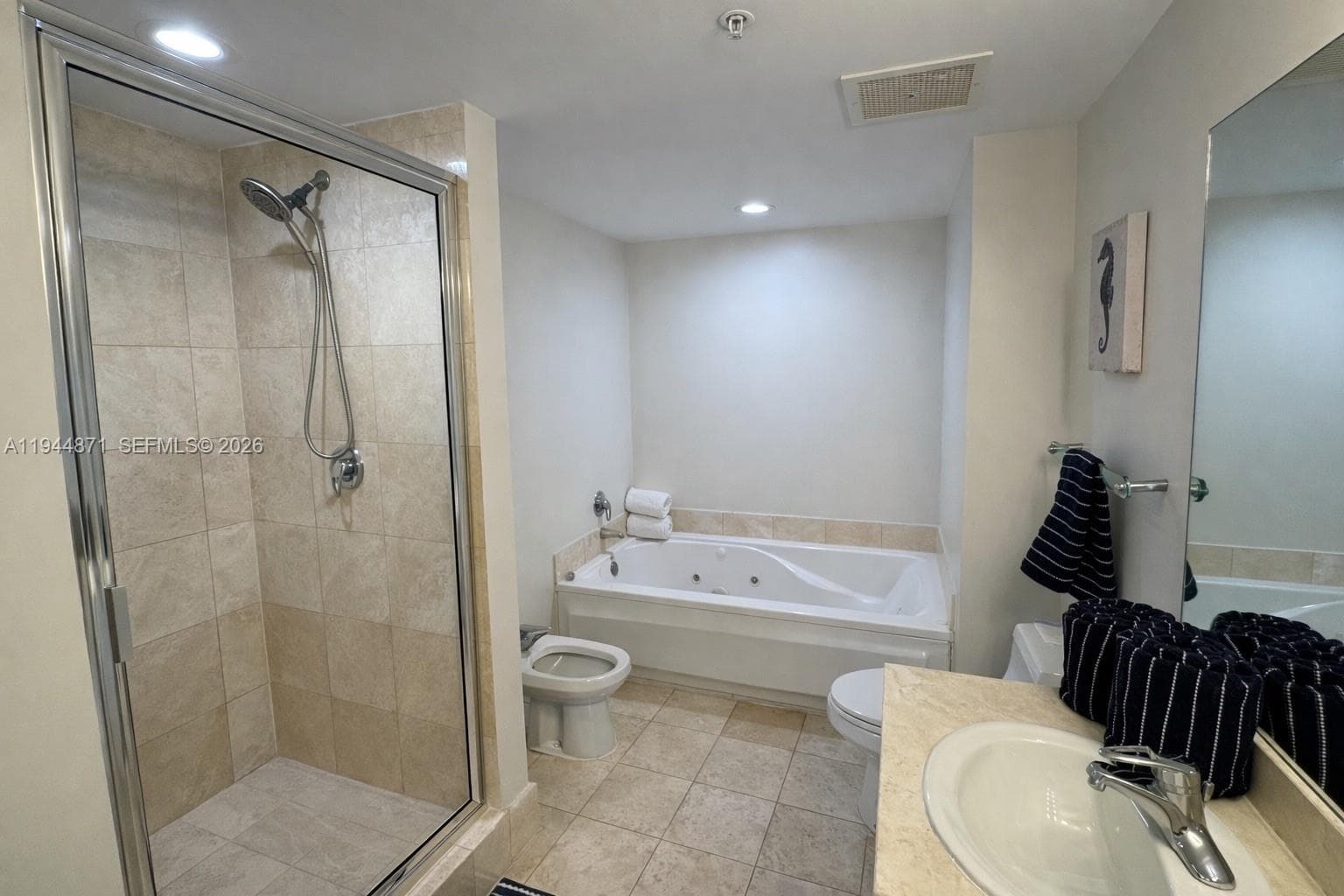 17375 Collins Ave 1505 photo 17