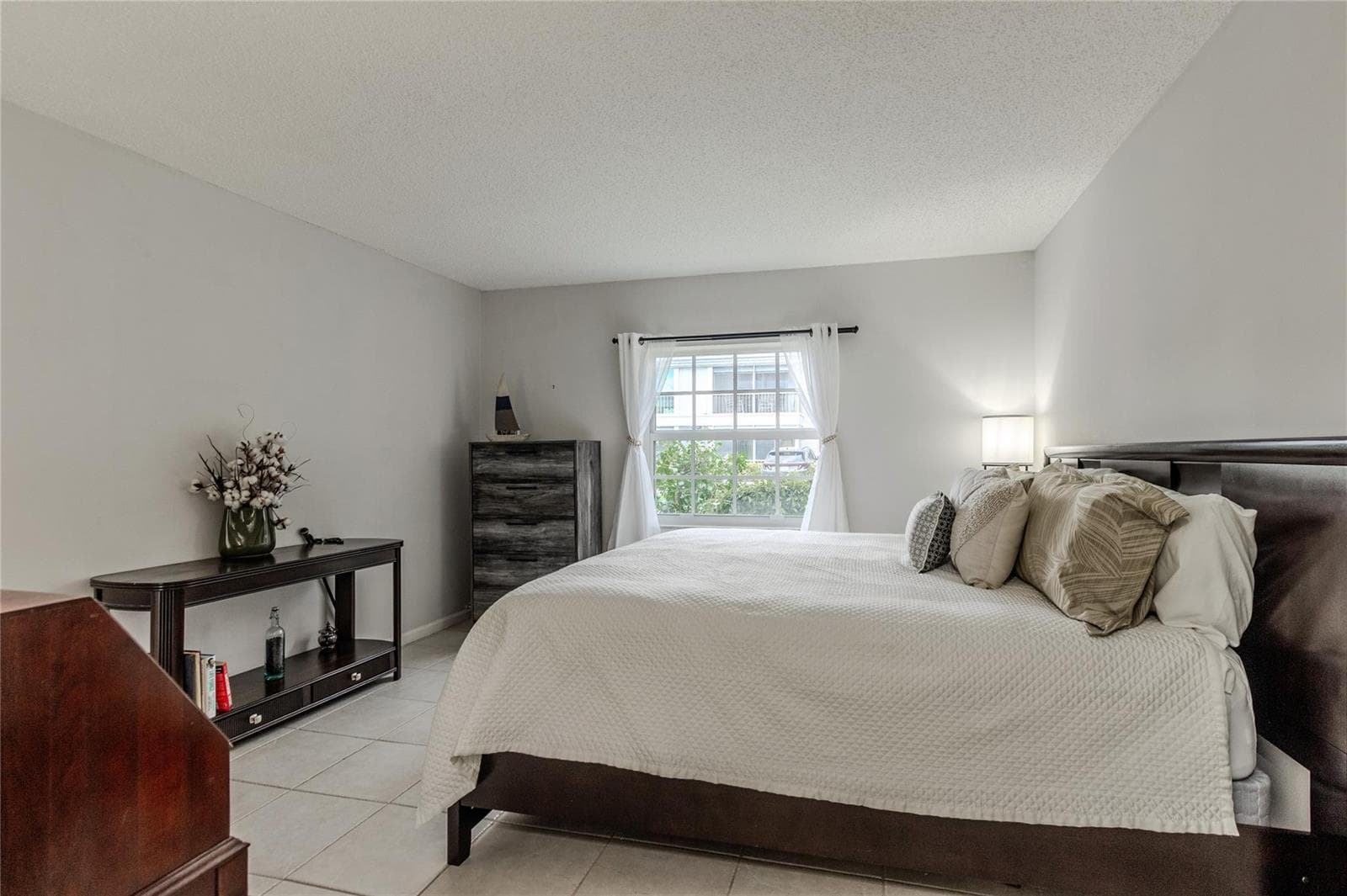 6521 Bay Club Drive 1 photo 14
