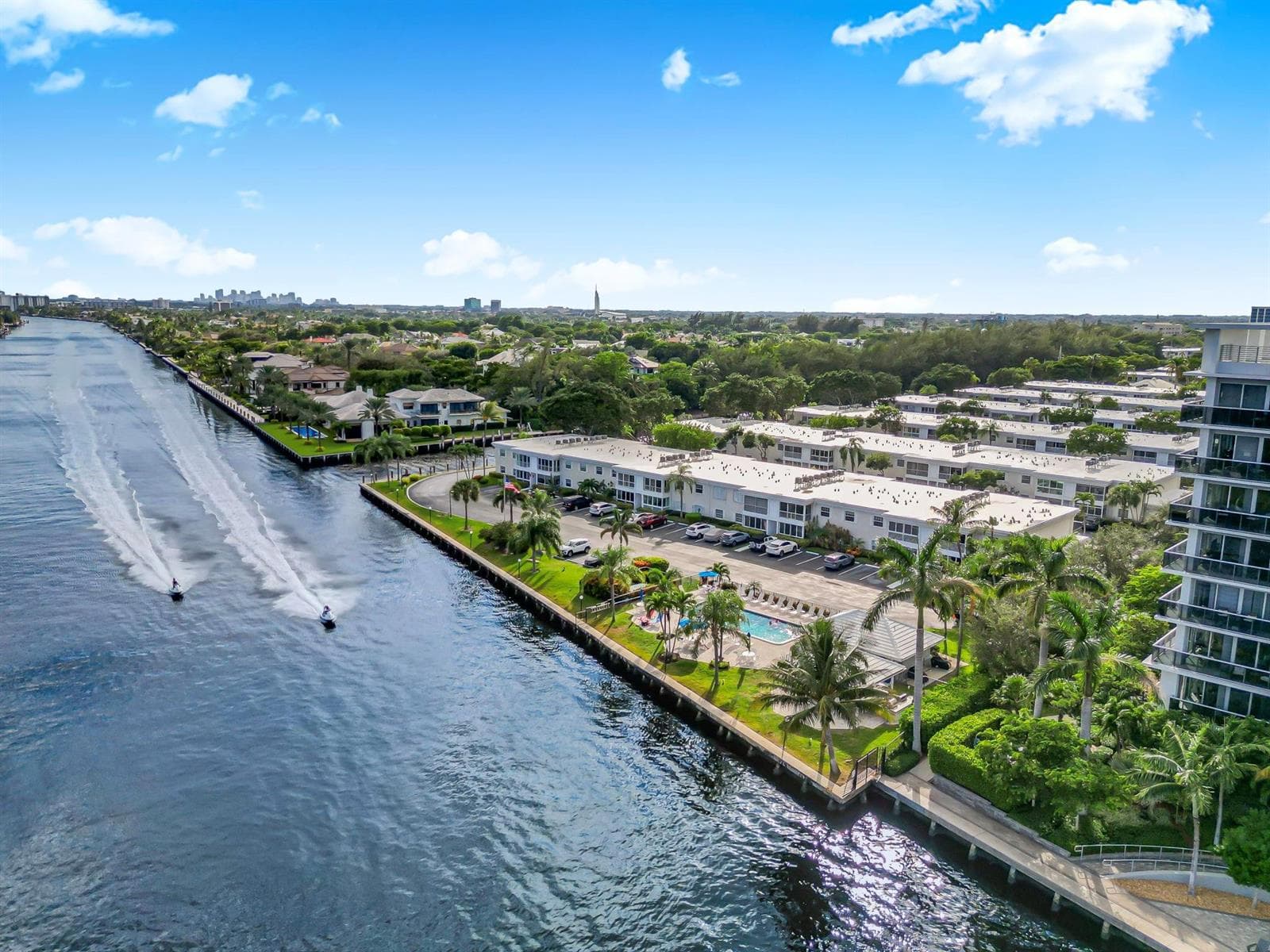 6521 Bay Club Drive 1 photo 25