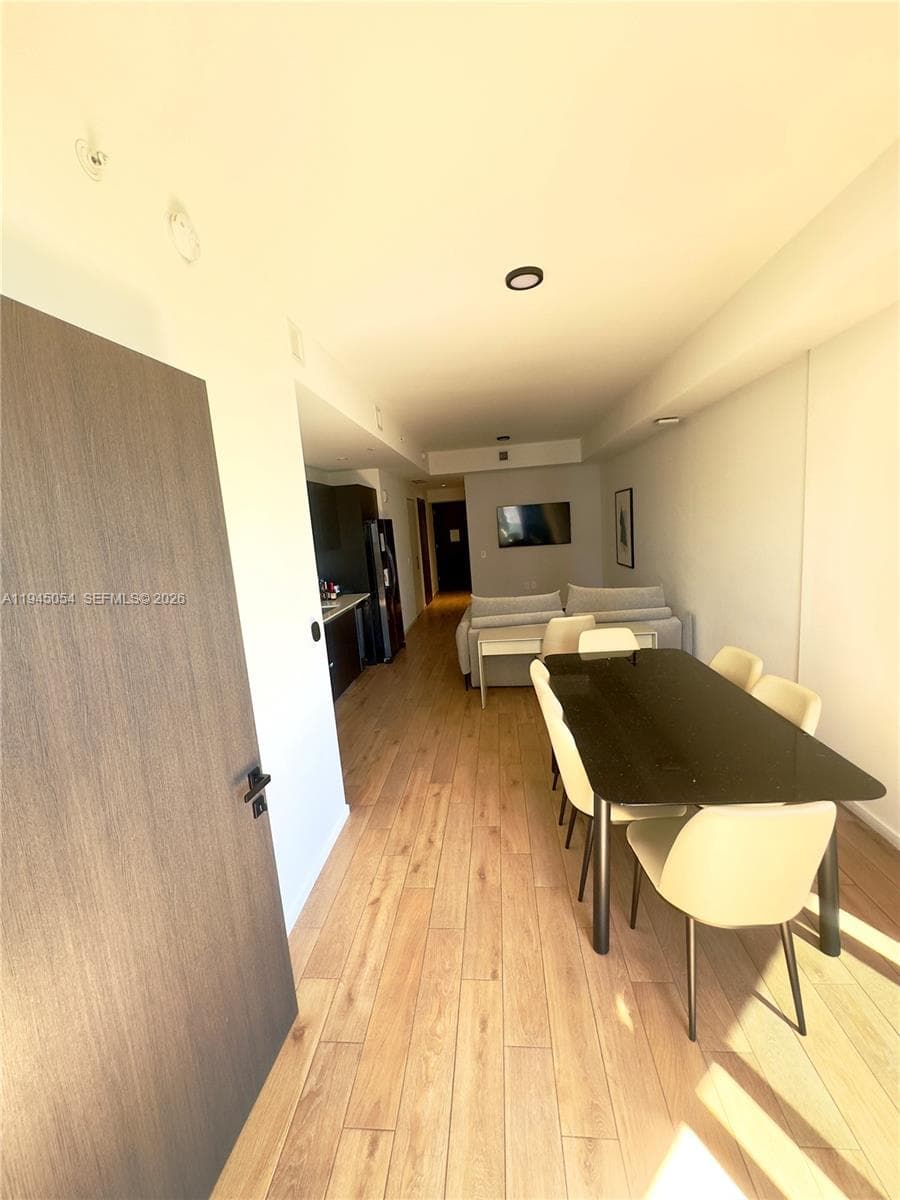 398 NE 5th St 2114 photo 4