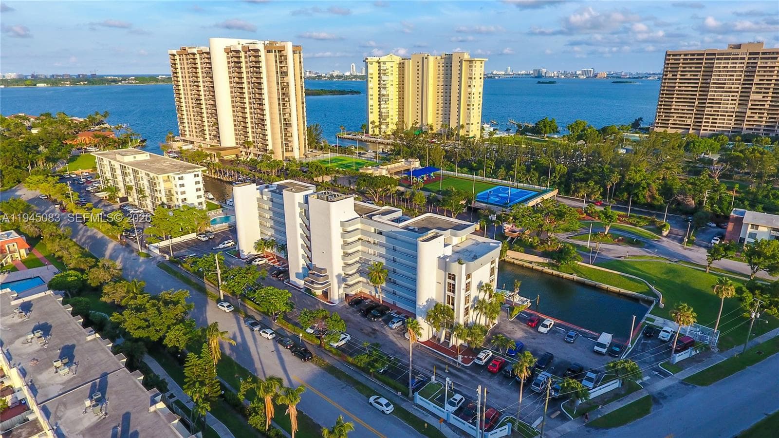 1650 115th St 505 photo 19