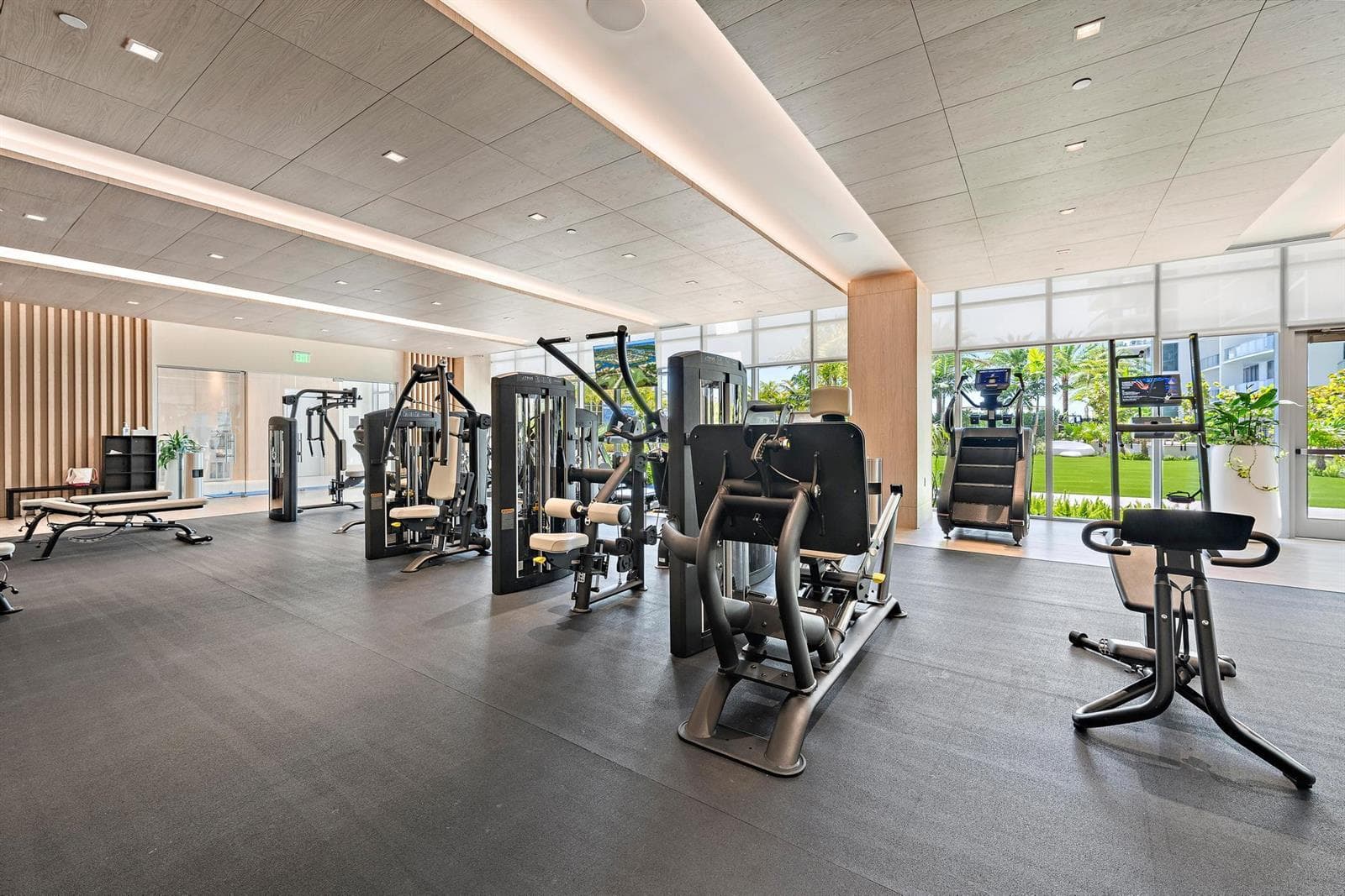 220 Lake Shore Drive 1008 photo 24