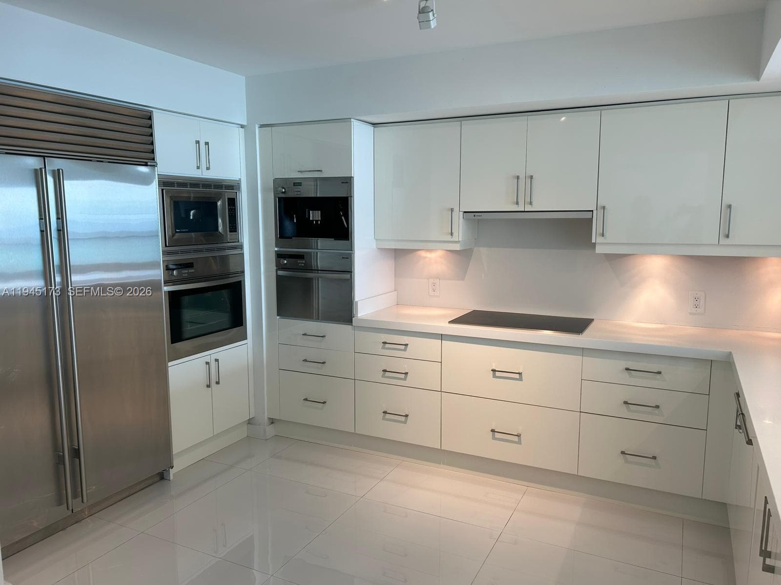 1331 Brickell Bay Dr 4107 photo 6