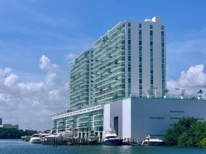 400 Sunny Isles Boulevard 1022 photo 2
