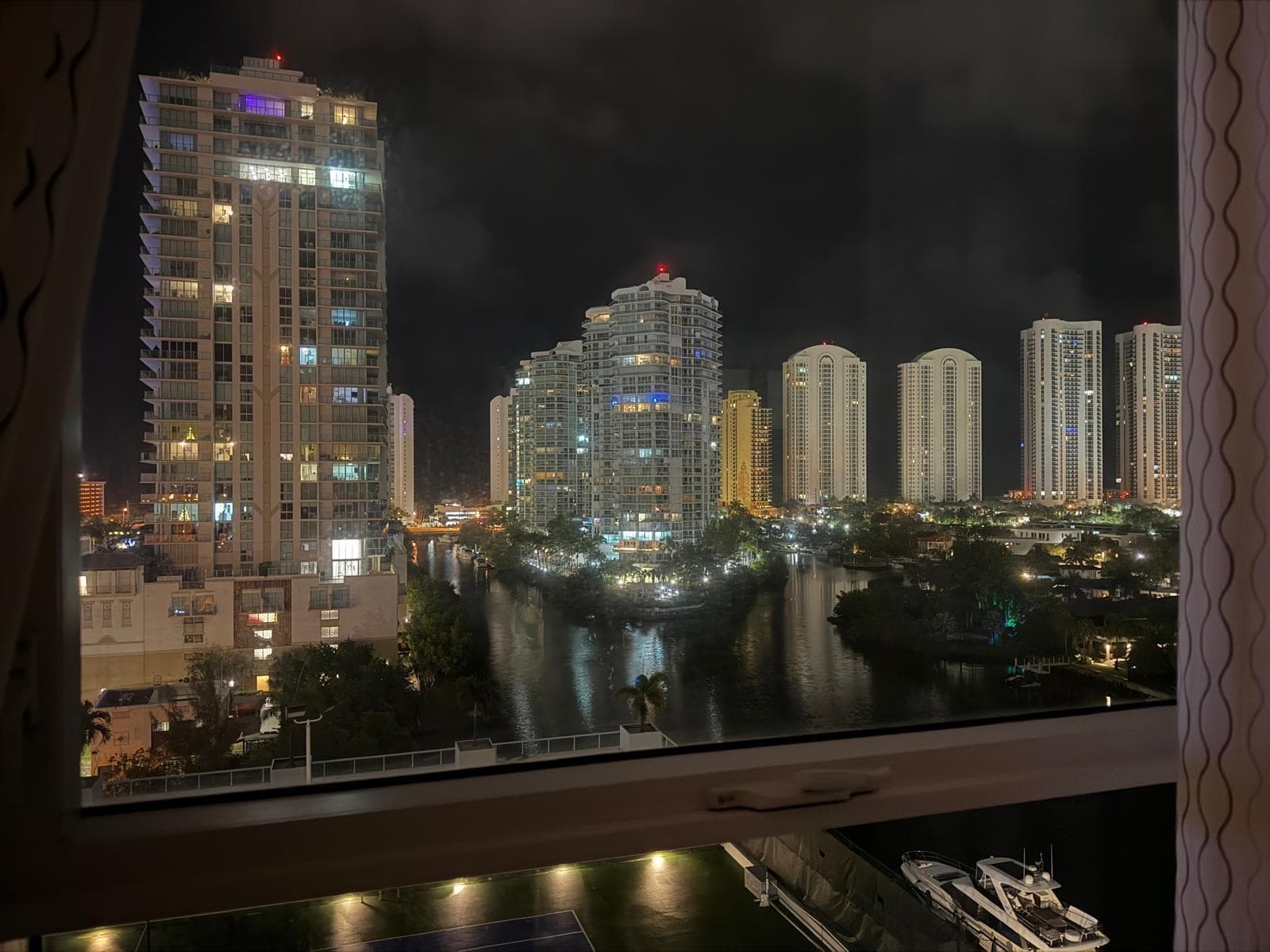 400 Sunny Isles Boulevard 1022 photo 13