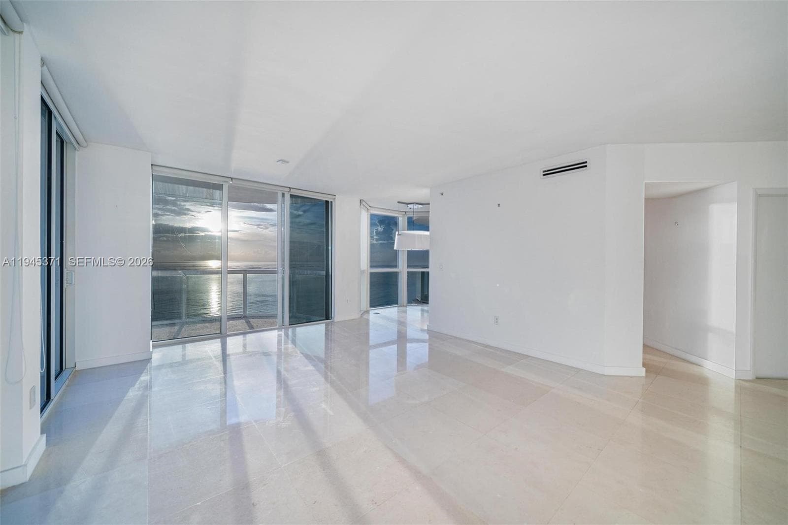 6365 Collins Ave 2901 photo 17