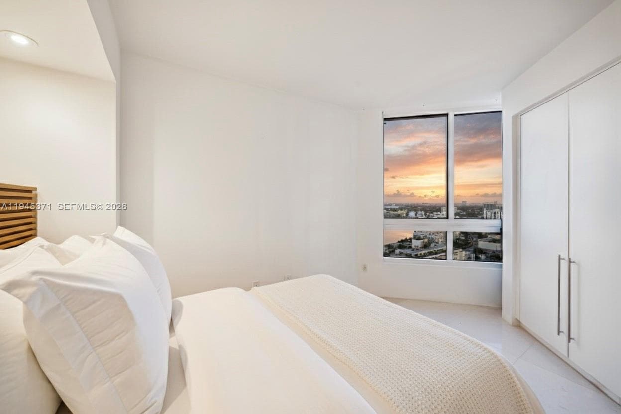 6365 Collins Ave 2901 photo 8