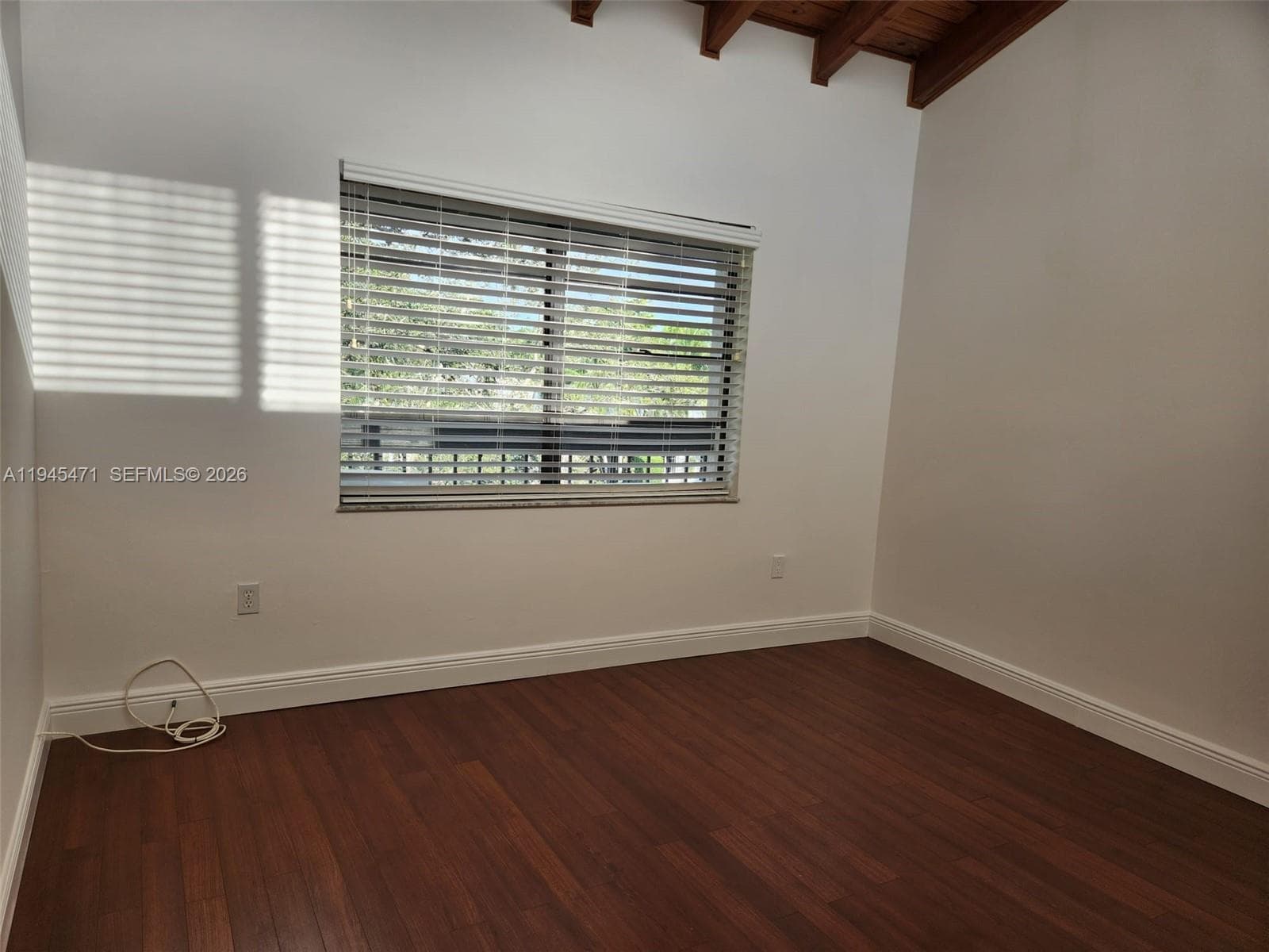 5201 Orduna Dr 14 photo 13