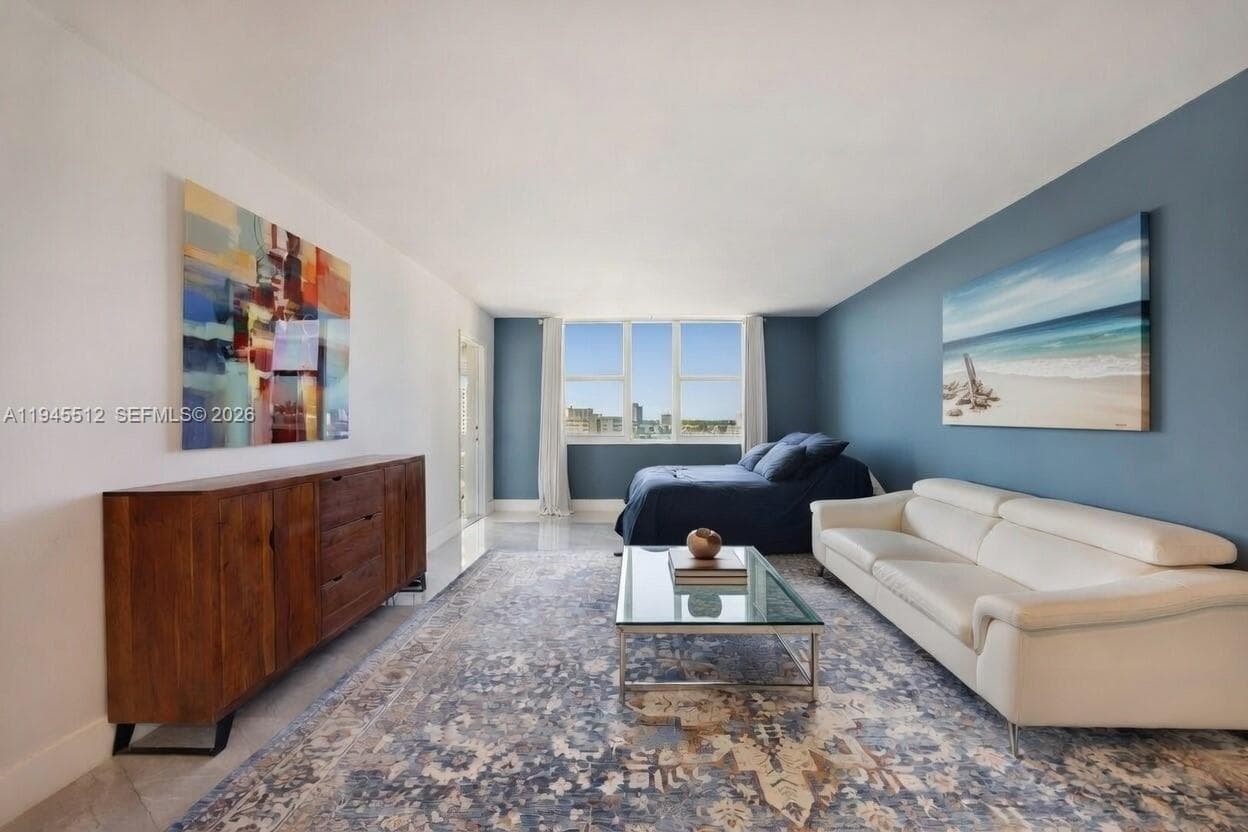 1893 S Ocean Dr 810 photo 8