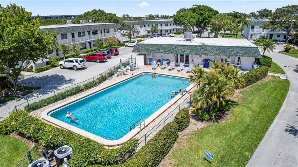 2800 Indian River Boulevard 1 photo 17