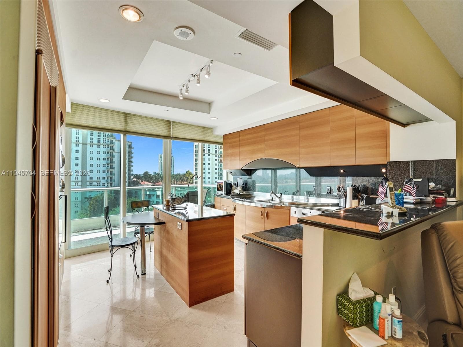 19955 38th Ct 901 photo 11