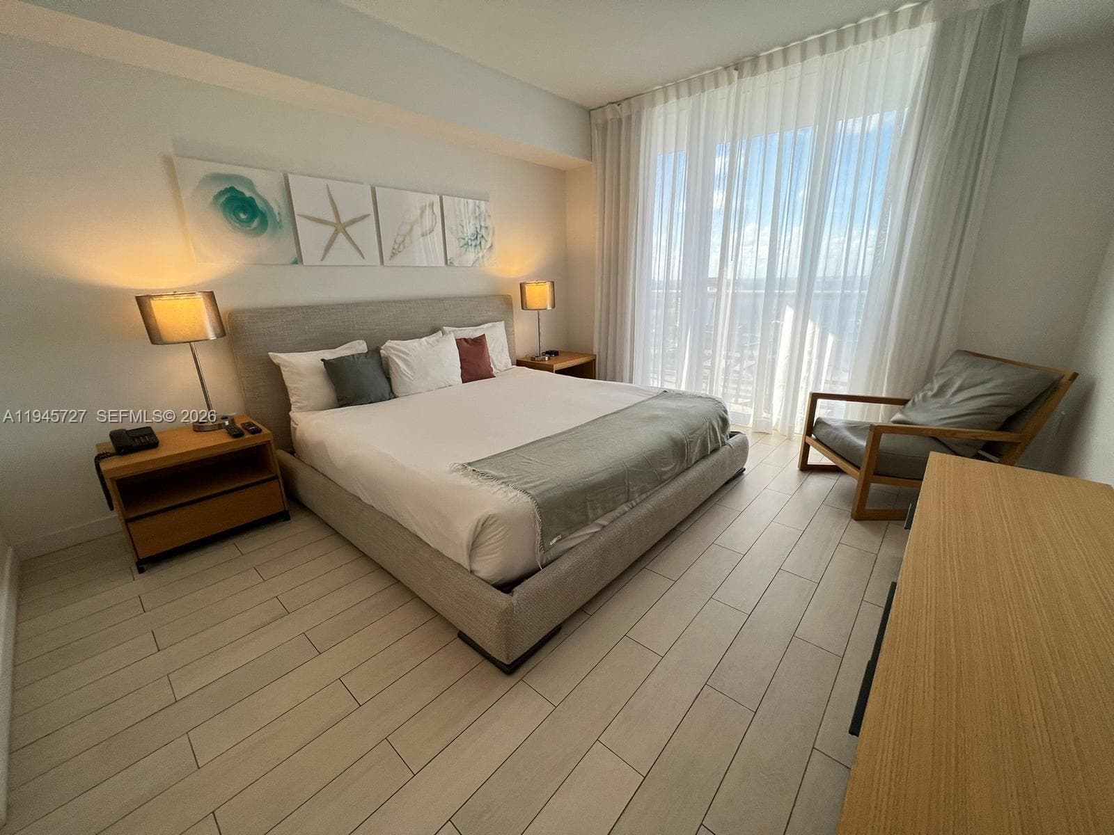 2602 E Hallandale Beach Blvd R2810 photo 12