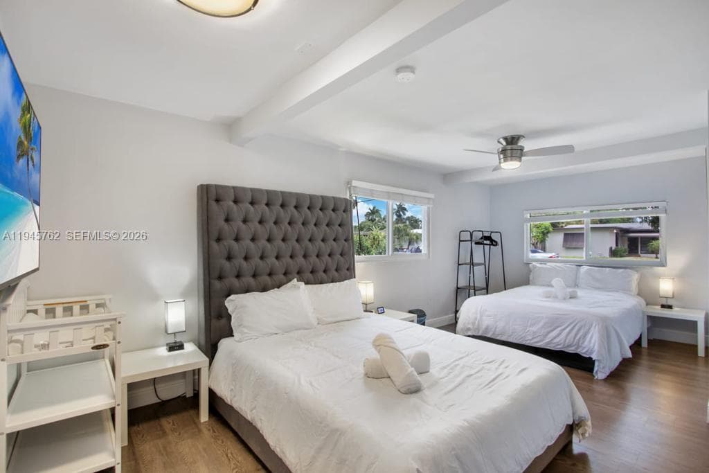 2442 Bimini Ln photo 17