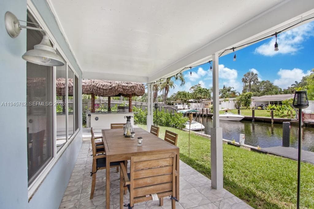 2442 Bimini Ln photo 5