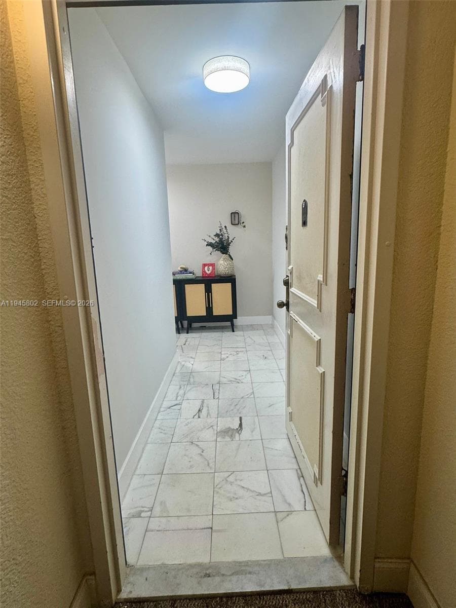 2750 183rd St 705 photo 17