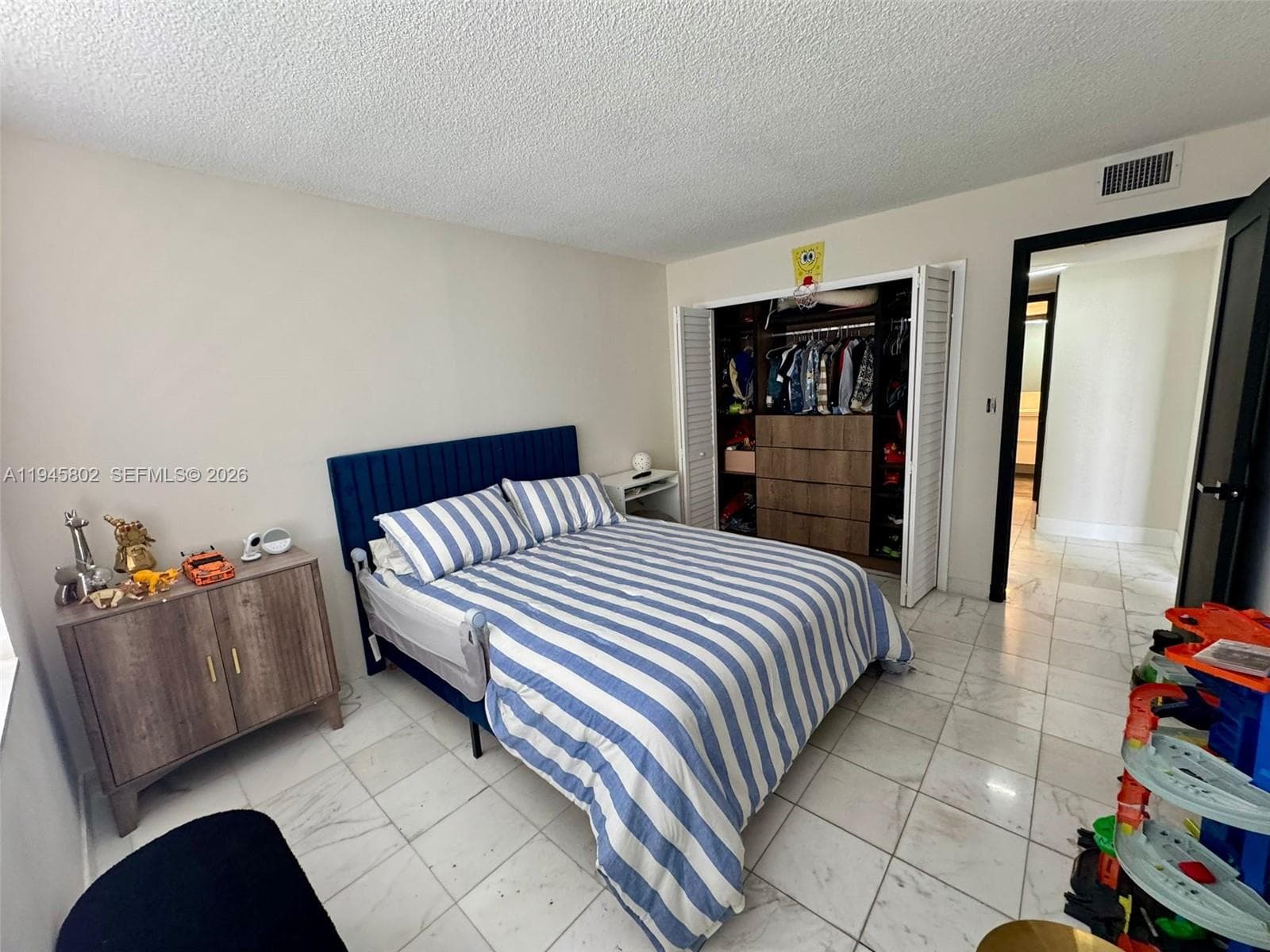 2750 183rd St 705 photo 10
