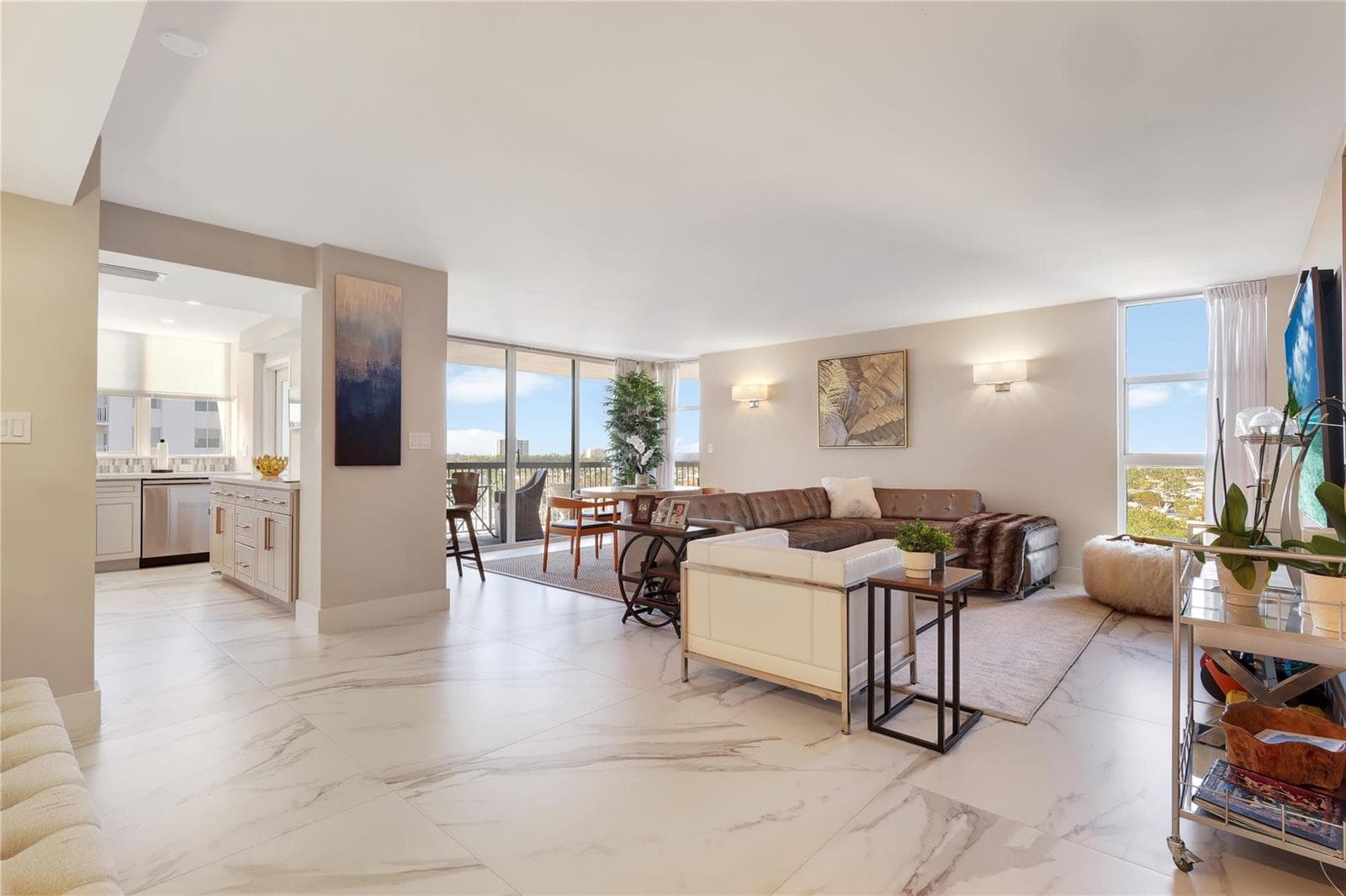 1361 S Ocean Boulevard 910 photo 4